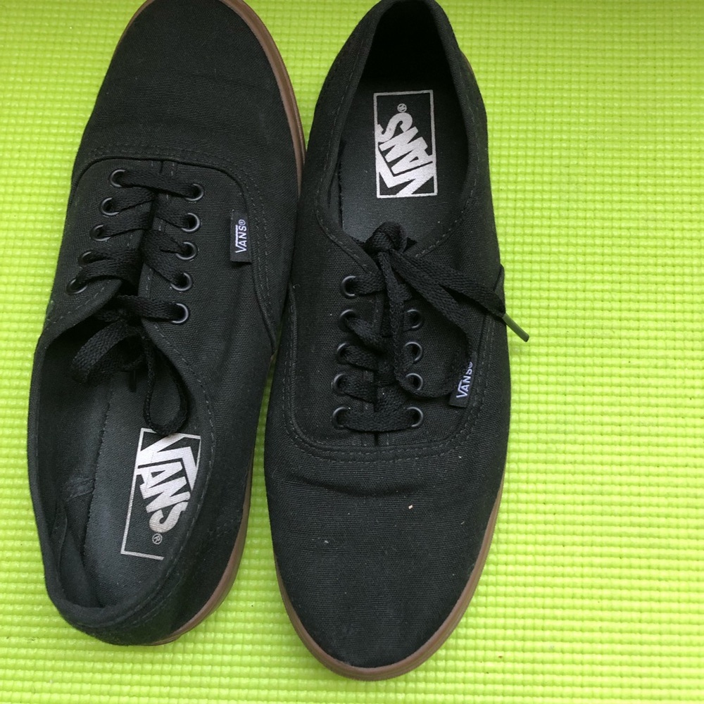 Shoes - Picture 2 of 2